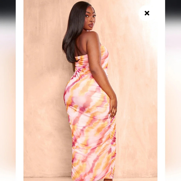 PrettyLittleThing printed mesh bandeau maxi dress - Picture 2 of 6